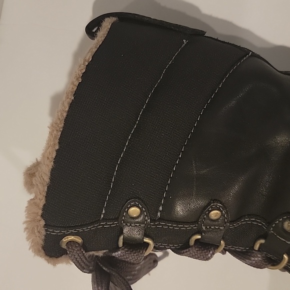 Timberland Snow Boot size 7 uk 5 eur 38 black tall sherpa lining black - Picture 5 of 9